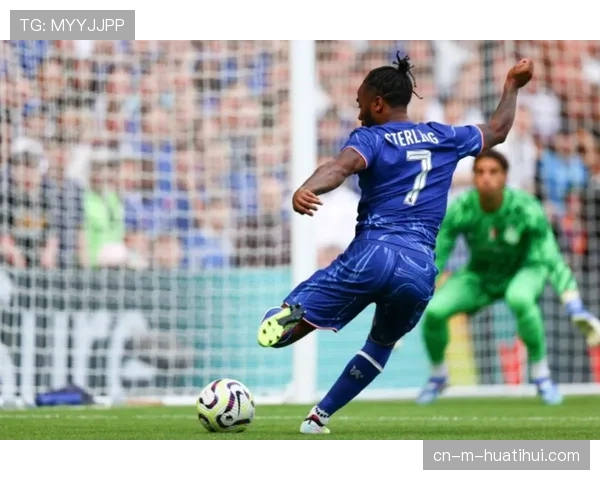 斯特林与切尔西解约成自由身 三十一岁边锋寻求稳定出场时间